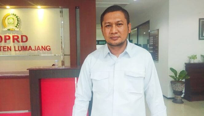 
					Kelangkaan Pupuk Subsidi di Lumajang, Dewan Nilai Ada Pelanggaran