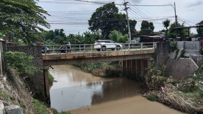 
					Intensitas Hujan Tinggi, ini 3 Sungai di Kabupaten Probolinggo yang Rawan Banjir