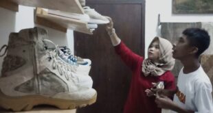 Mantap! Sepatu Sutra Karya Disabilitas Pasuruan Tembus Pasar Internasional