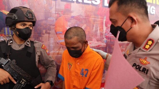 
					Pasutri Penganiaya Anak di Lumajang Bakal Tes Psikologi