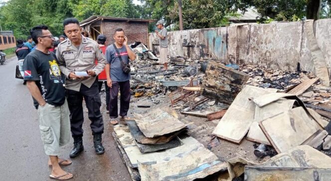 
					Polisi Pastikan Kebakaran Warung di Condong Gading Tidak Ada Unsur Kriminal