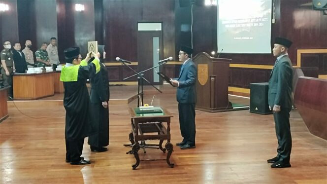 
					PAW, Tutik Susilowati Sah Jadi Anggota Dewan
