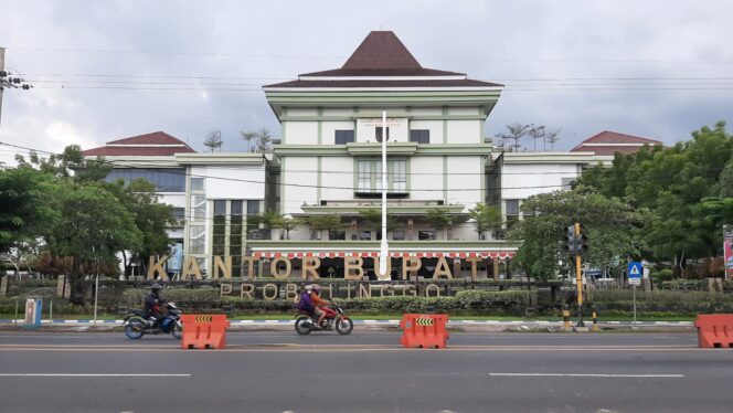 
					Gaji ASN Cair, Gaji Honorer Belum