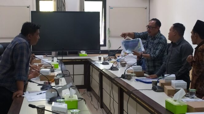 
					Digeruduk Aktivis, DPRD Kab. Pasuruan Akhirnya Rekomendasikan Penutupan Tambang