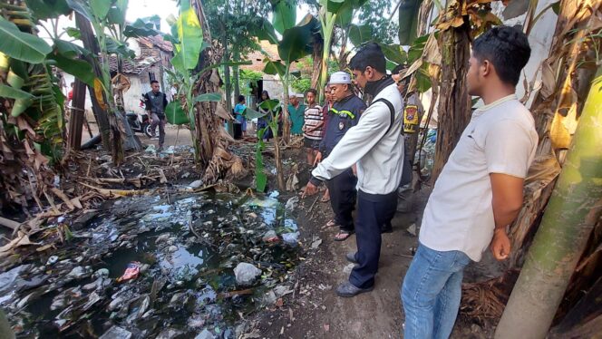 
					Balita di Kademangan Ditemukan Tewas di Kubangan