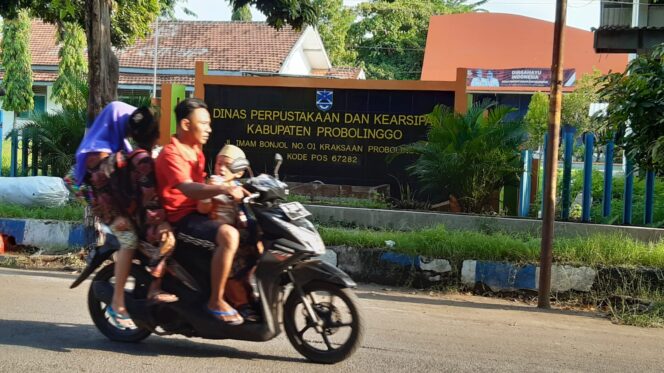 
					Kantor Dispersip Kabupaten Probolinggo di Jalan Imam Bonjol Kraksaan.