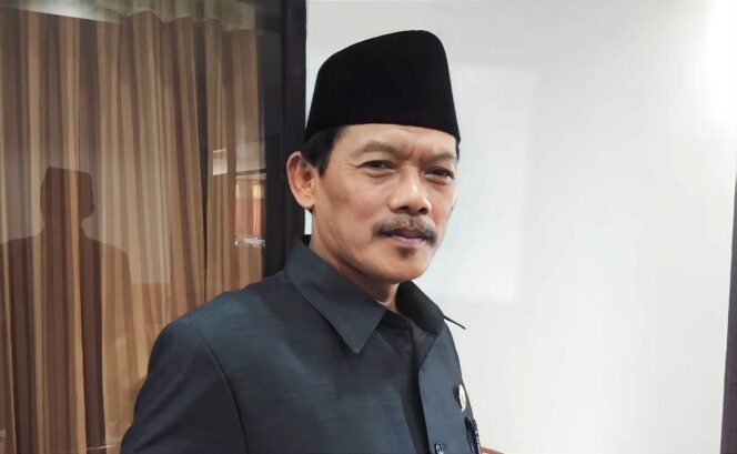 
					Ketua Komisi C DPRD Kabupaten Lumajang, Suwarno.