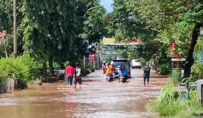 
					Diguyur Hujan 4 Jam, 2 Kecamatan di Pasuruan Terendam Banjir