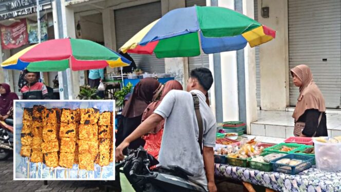 
					PRIMADONA: Lapak takjil milik Bu Ifa dengan menu andalan sate tempe. (insert)