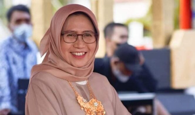
					Wakil Bupati Lumajang, Indah Amperawati.