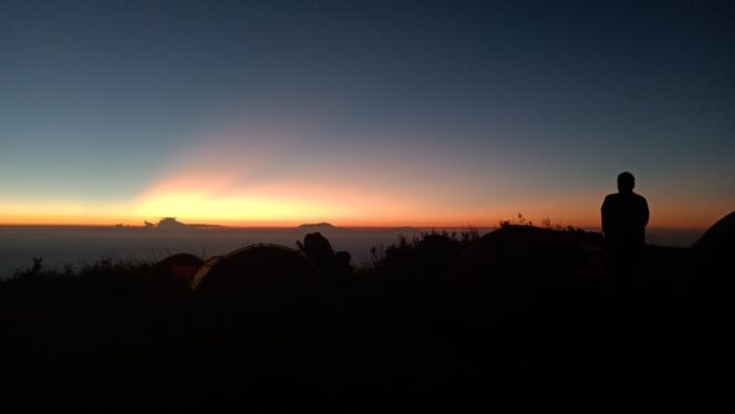 
					Salah satu destinasi favorit di Lumajang, Puncak B29 di Kecamatan Senduro. (foto: Asmadi)