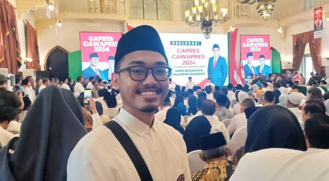 
					GERAK CEPAT: Ketum GGI, Muhammad Hilman Mufidi saat hadiri deklarasi Anies-Muhaimin di Hotel Majapahit Surabaya. (foto: istimewa)