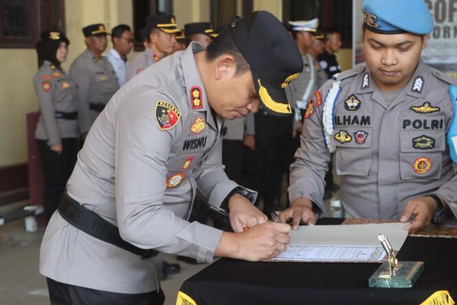 
					Polres Probolinggo Tandatangani Pakta Integritas Narkoba