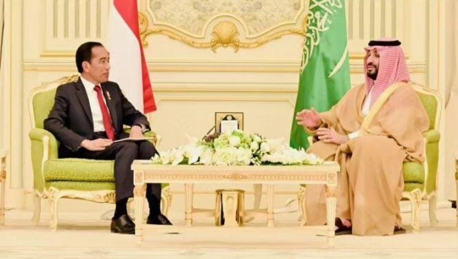 
					Presiden Joko Widodo (Jokowi) saat kunjungan kerja ke Arab Saudi beberapa hari yang lalu. (foto: IG jokowi)