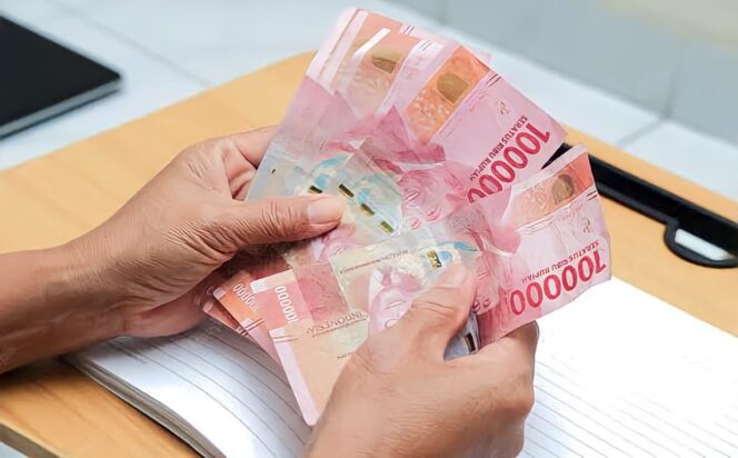 
					UMK Lumajang Tahun 2024 Diusulkan Naik 3,67 Persen, Besarannya jadi Segini