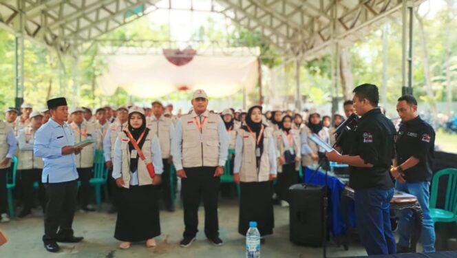 
					Salah satu pelantikan Pengawas TPS di wilayah Kabupaten Probolinggo. (foto: Ali Ya'lu).