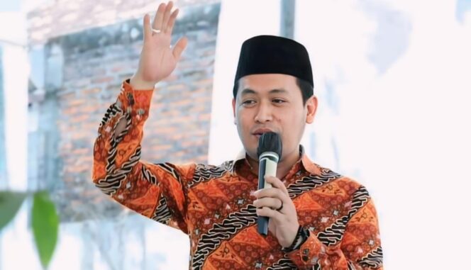 
					Plt. Kepala Diskominfo Lumajang, Mustaqim. (foto: dokumentasi).
