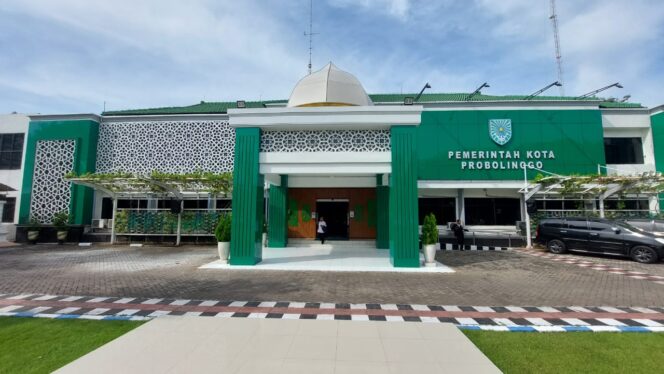 
					Kantor Wali Kota Probolinggo. (foto: Hafiz Rozani)