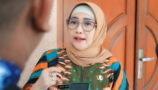
					Pj Bupati Lumajang Indah Wahyuni.