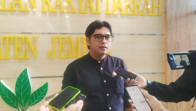 
					Ketua Komisi B DPRD Jember, Candra Ary Fianto. 

