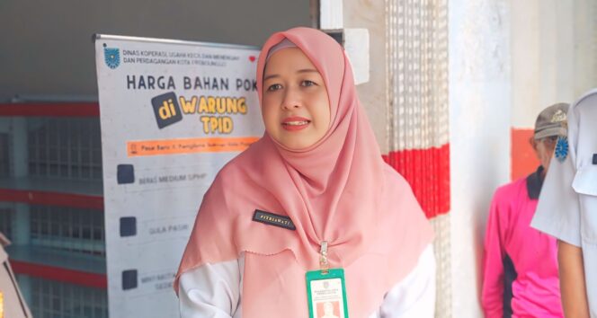 
					Kepala Dinas Koperasi Usaha Kecil Menengah dan Perdagangan (DKUP) Kota Probolinggo, Fitriawati. (foto: Hafiz Rozani)