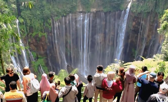 
					Salah satu objek wisata di Lumajang.