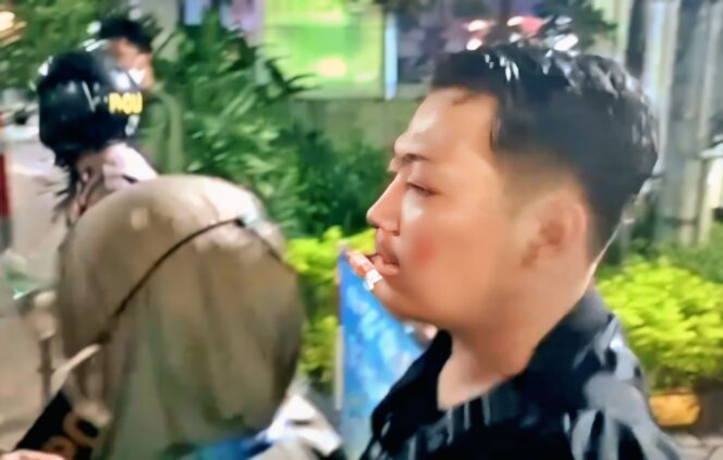 
					DIPUKULI: Rama Indra, wartawan Beritajatim.com yang jadi korban kekerasan saat meliput demo Tolak UU TNI di Surabaya. (foto: Istimewa)