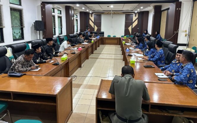 
					Rapat pembahasan Raperda TJSL di DPRD Pasuruan