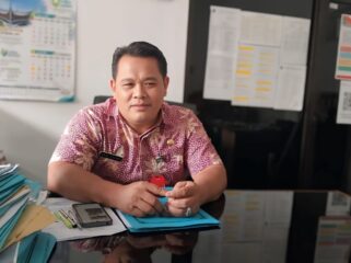 Kepala Bidang Perlindungan Anak dan Pelayanan Rehabilitasi Sosisial, Pemeberdayaan Perempuan dan Perlindungan Anak (Dinsos P3A) Kabupaten Lumajang, Darno. (Foto: Asmadi)