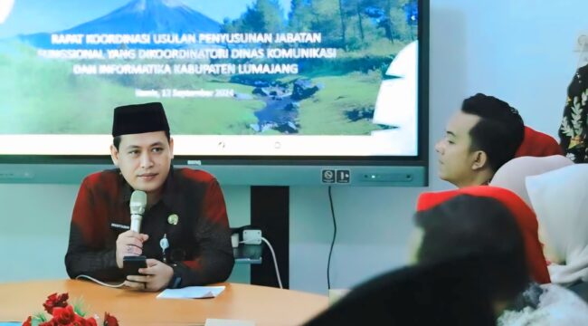 Kepala Dinas Komunikasi dan Informatika (Diskominfo) Lumajang, Mustaqim.  (Foto: Asmadi)