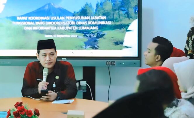
					Kepala Dinas Komunikasi dan Informatika (Diskominfo) Lumajang, Mustaqim.  (Foto: Asmadi)