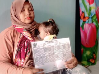 Siti Aminah, balita berusia 3 tahun yang tengah berjuang melawan berbagai penyakit berat.  (Foto: Istimewa).