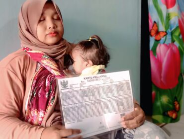 Siti Aminah, balita berusia 3 tahun yang tengah berjuang melawan berbagai penyakit berat.  (Foto: Istimewa).