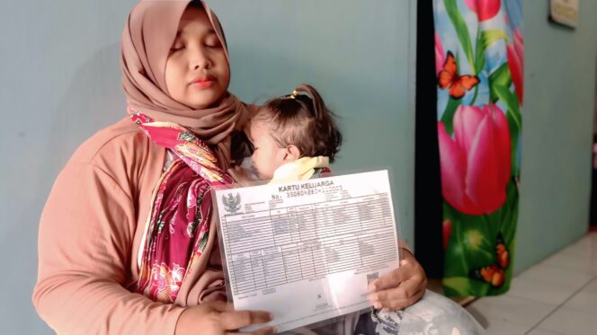 
					Siti Aminah, balita berusia 3 tahun yang tengah berjuang melawan berbagai penyakit berat.  (Foto: Istimewa).