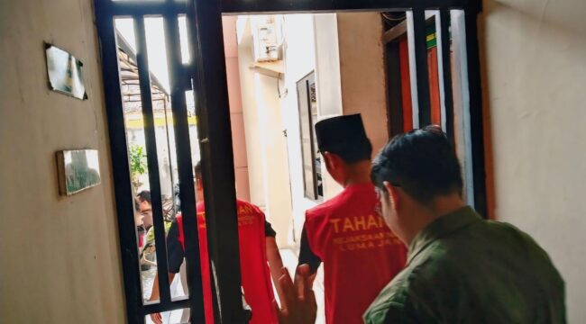 Enam terdakwa kasus ganja sudah divonis tapi otaknya masih buron. (Foto: Istimewa).
