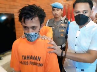 ZA, warga Purwodadi, Kabupaten Pasuruan diamankan polisi. 