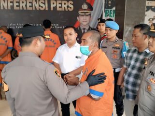 Amadin, oknum LSM di Lumajang yang ditangkap oleh Polisi (Foto: Asmadi).
