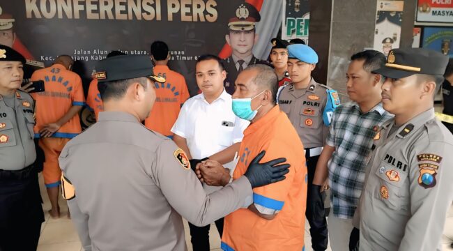 Amadin, oknum LSM di Lumajang yang ditangkap oleh Polisi (Foto: Asmadi).
