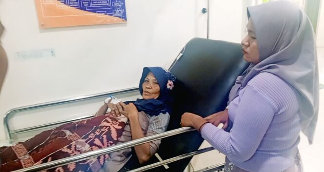 
					Korban saat dirawat dan tangkapan layar video amatir.