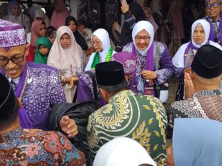 Sebanyak 27 CJH Lumajang diberangkatkan mendadak. (Foto: Asmadi)