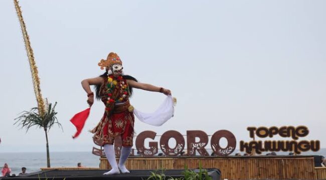 Gelaran budaya Segoro Topeng Kali Wungu yang sudah menjadi kebanggaan Lumajang (istimewa).