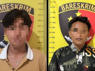 DIRINGKUS: Dua remaja pelaku pengeroyokan yang ditangkap anggota Polres Probolinggo. (foto: Bag. Humas Polres Probolinggo).
