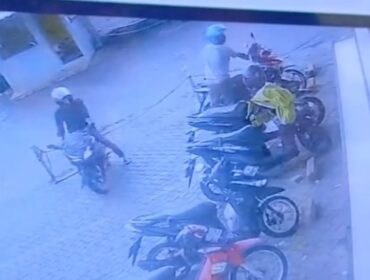 Tangkapan layar rekaman CCTV.