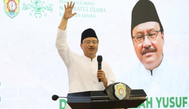 
					Menteri Sosial (Mensos) RI, Syaifullah Yusuf. (foto: IG gusipul_id)
