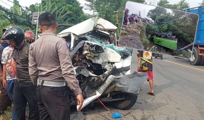 
					LAKA: Kondisi dump truk dan pick up yang ringsek usai terlibat kecelakaan di jalur Probolinggo - Lumajang. (foto: Hafiz Rozani).
