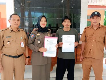 Satuan Polisi Pamong Praja Lumajang dan Misrat sepakat berdamai.