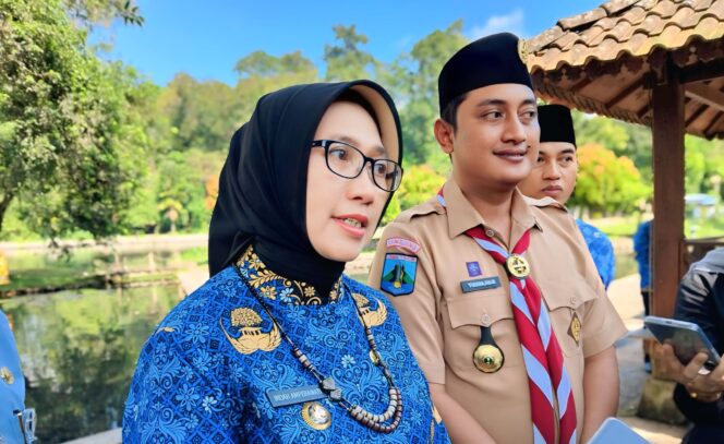 
					Bupati Lumajang, Indah Amperawati mencurigai  sistem absensi ASN. (Foto: Asmadi).