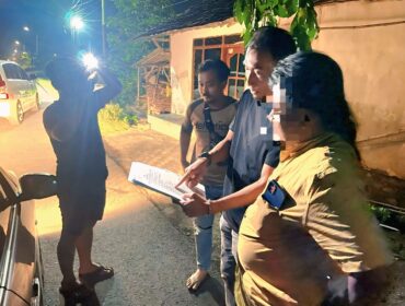 Penggerebekan jaringan TKI ilegal di Jalan Raya Kabupaten, Nguling, Pasuruan.
