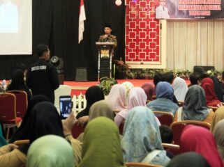 Walikota Pasuruan, Adi Wibowo saat membuka sosialisasi Program Sekolah Rakyat.