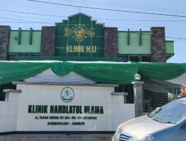 DIBUKA: Gedung Klinik Nahdlatul Ulama (NU) Jember akhirnya resmi dibuka setelah 3 tahun mangkrak. (foto: M. Abd. Rozak Mubarok).